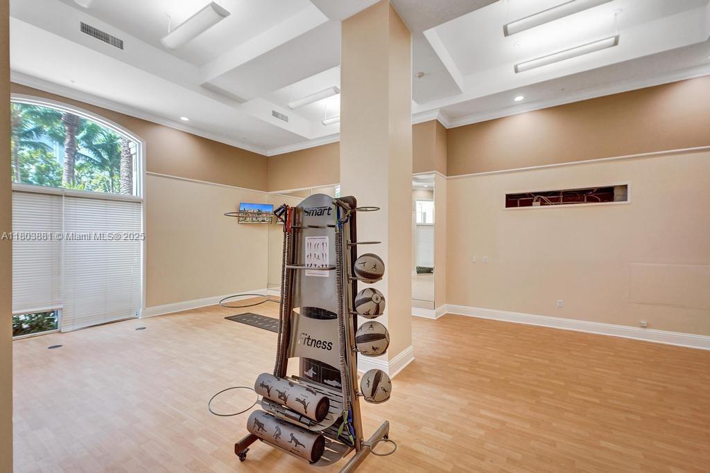 17100 N Bay Rd # 1511