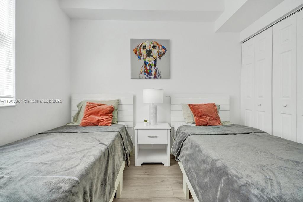 17100 N Bay Rd # 1511