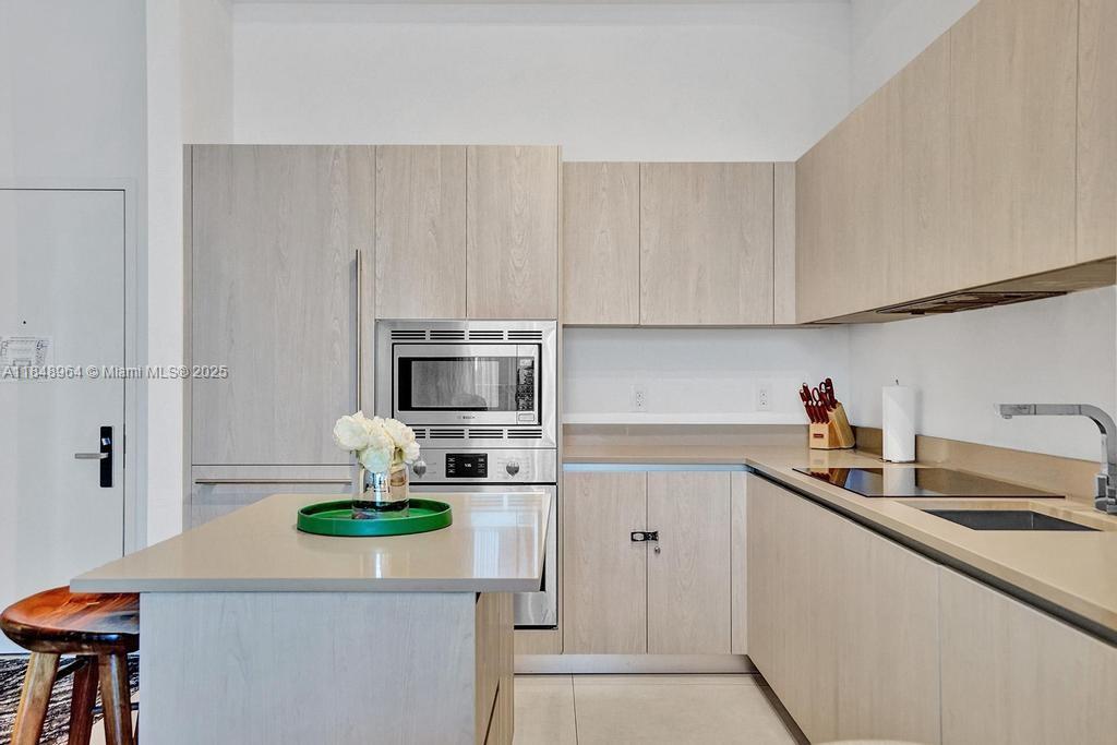 4111 S Ocean Drive # 304