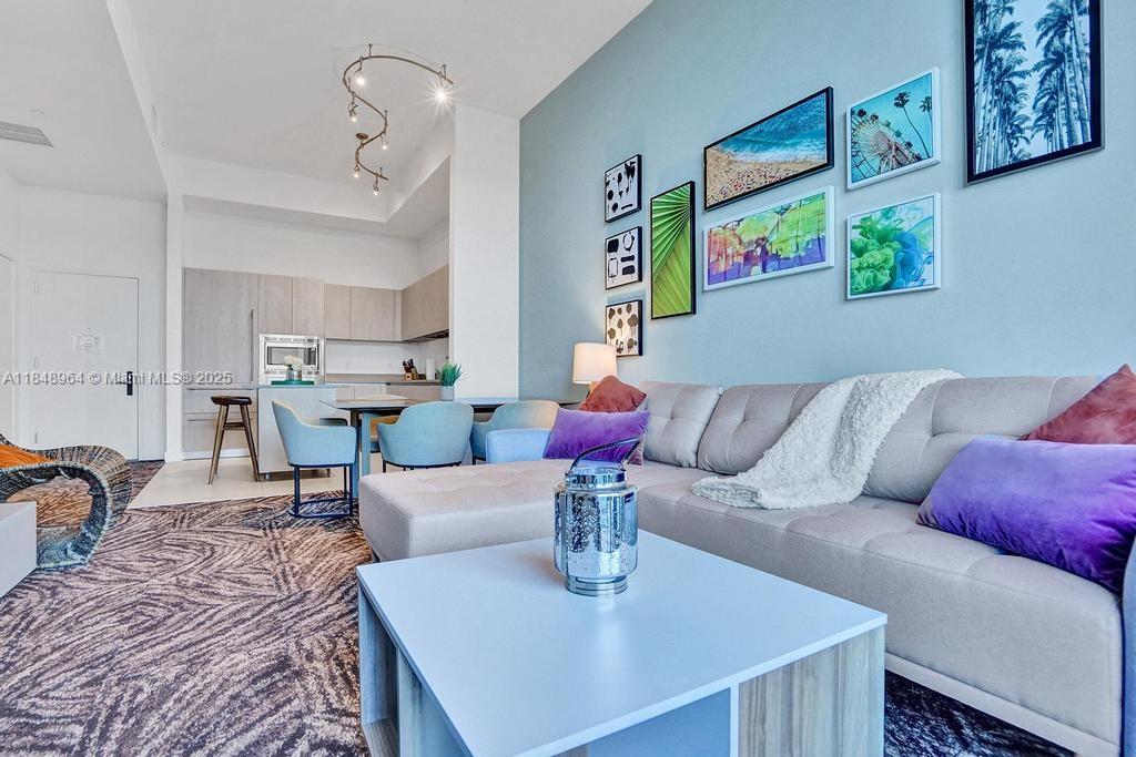 4111 S Ocean Drive # 304