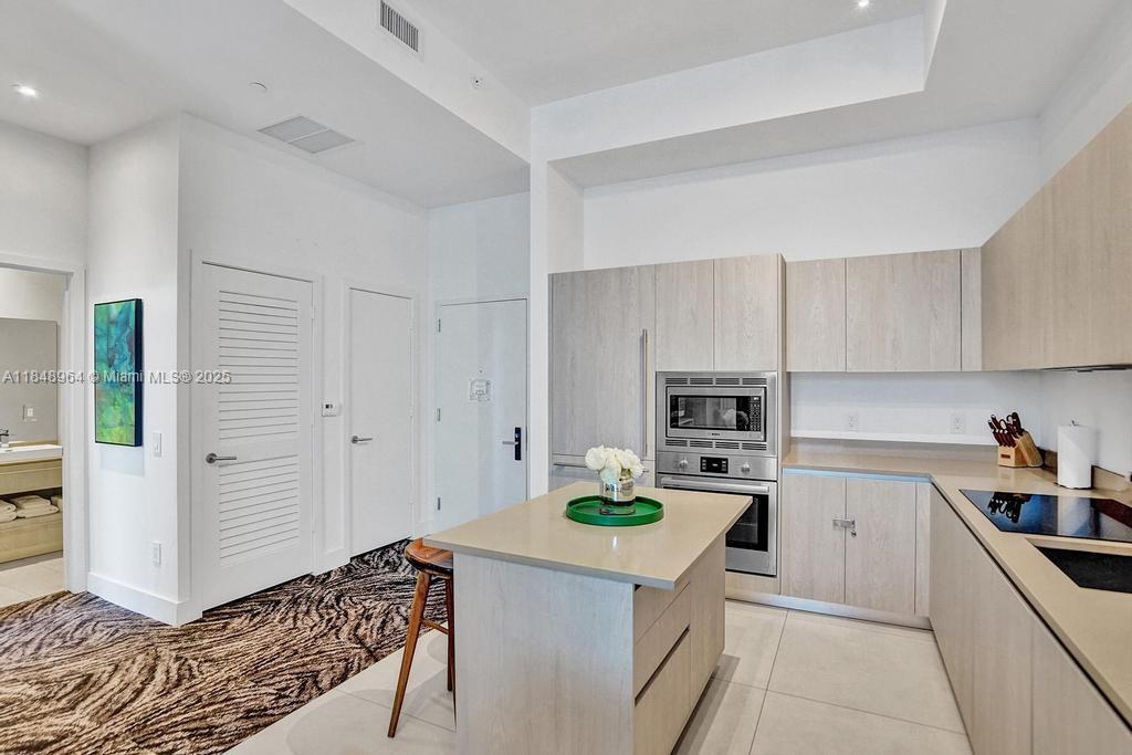 4111 S Ocean Drive # 304