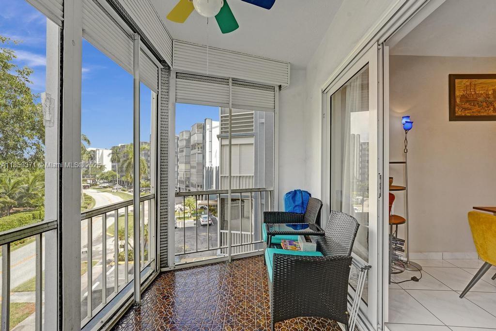 200 Diplomat Pkwy # 423