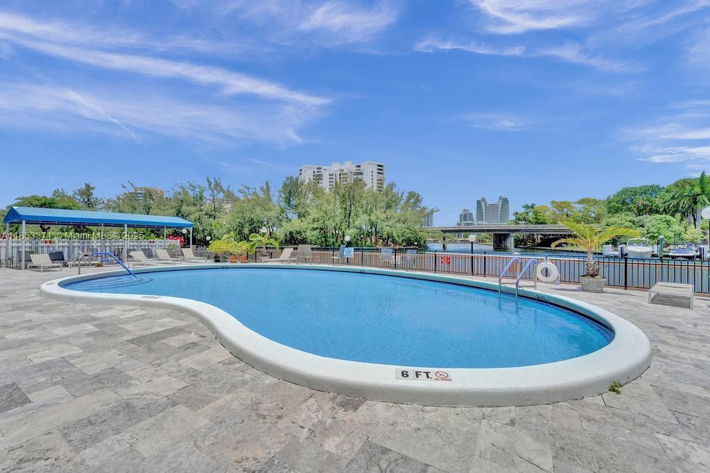 200 Diplomat Pkwy # 423