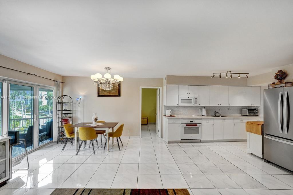 200 Diplomat Pkwy # 423