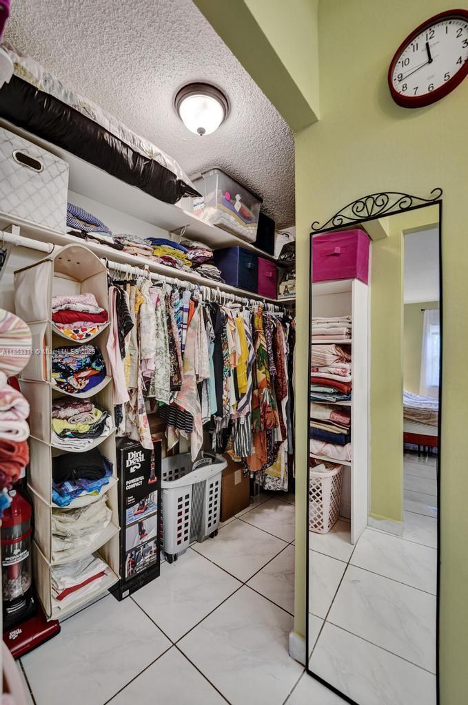 200 Diplomat Pkwy # 423