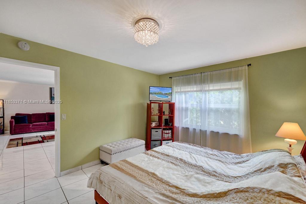 200 Diplomat Pkwy # 423