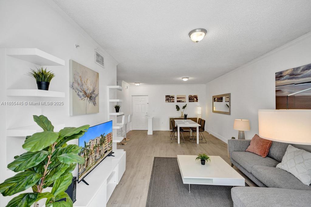 17100 N Bay Rd # 1511