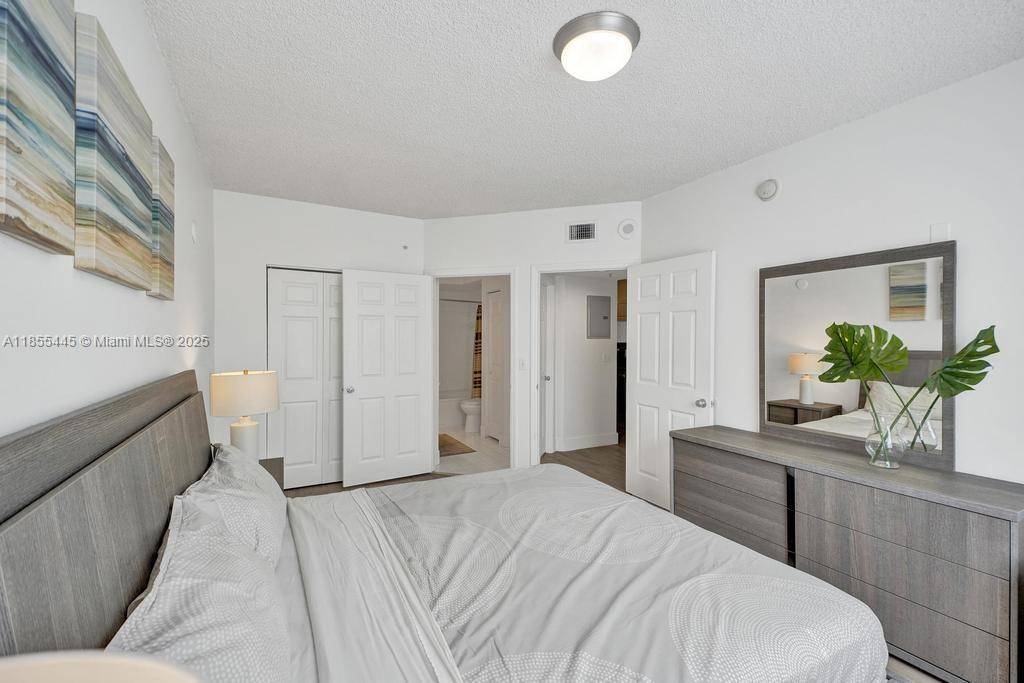 17100 N Bay Rd # 1511