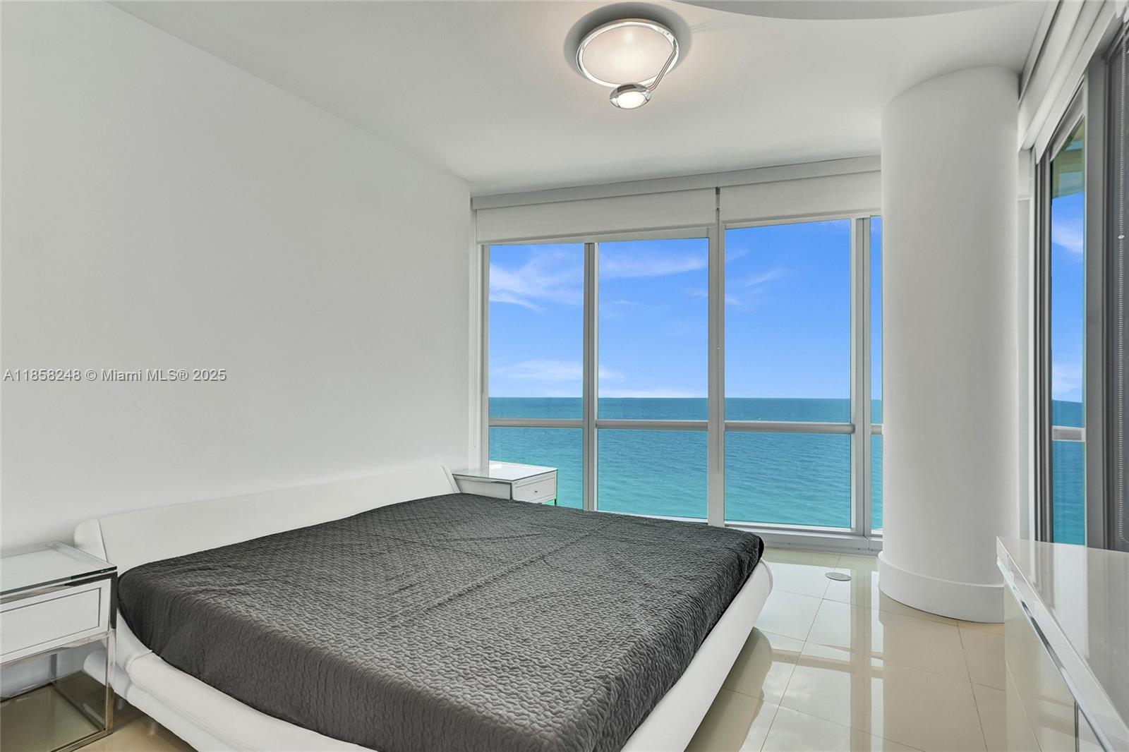 17121 Collins Ave # 2003