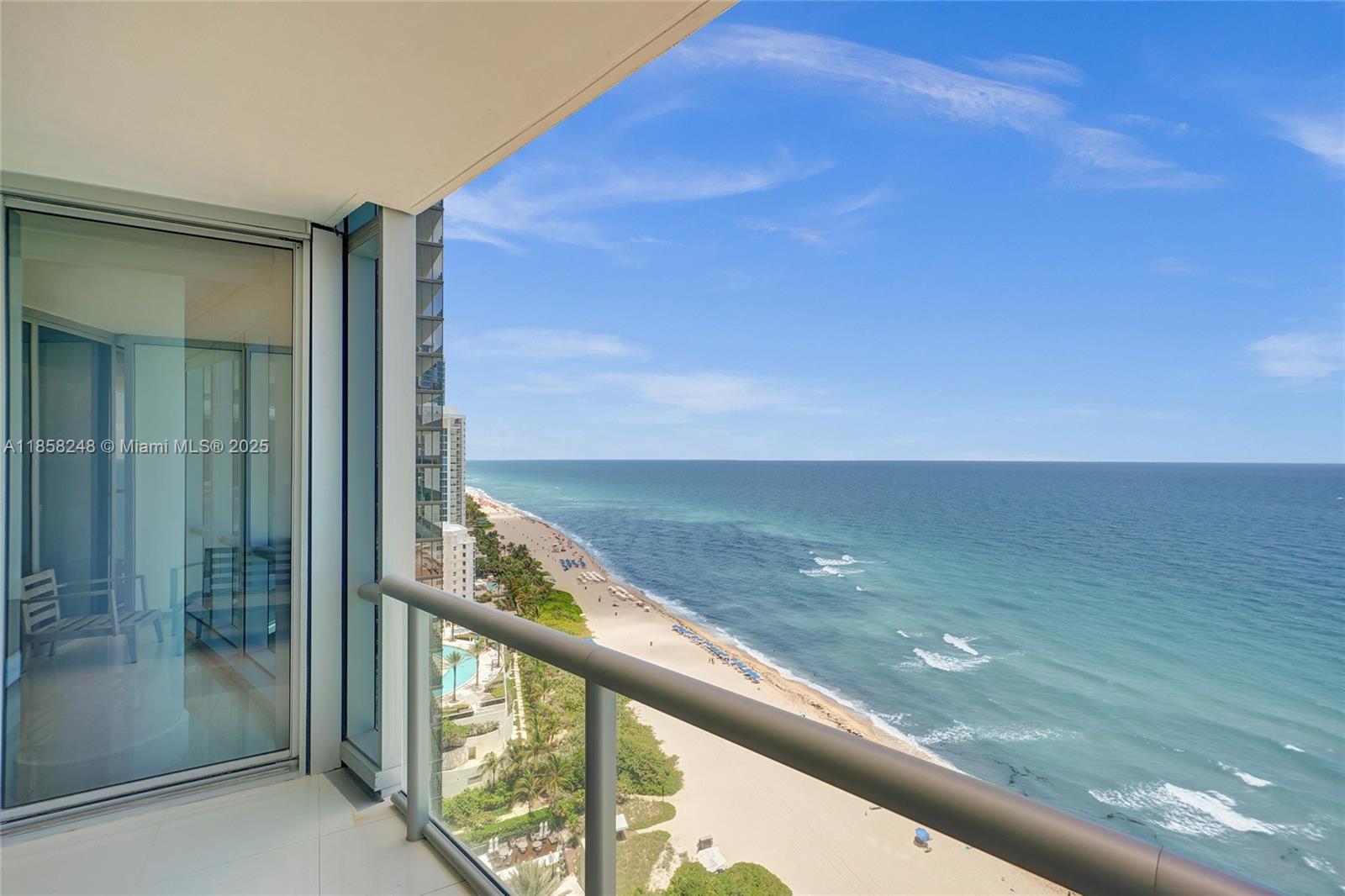 17121 Collins Ave # 2003