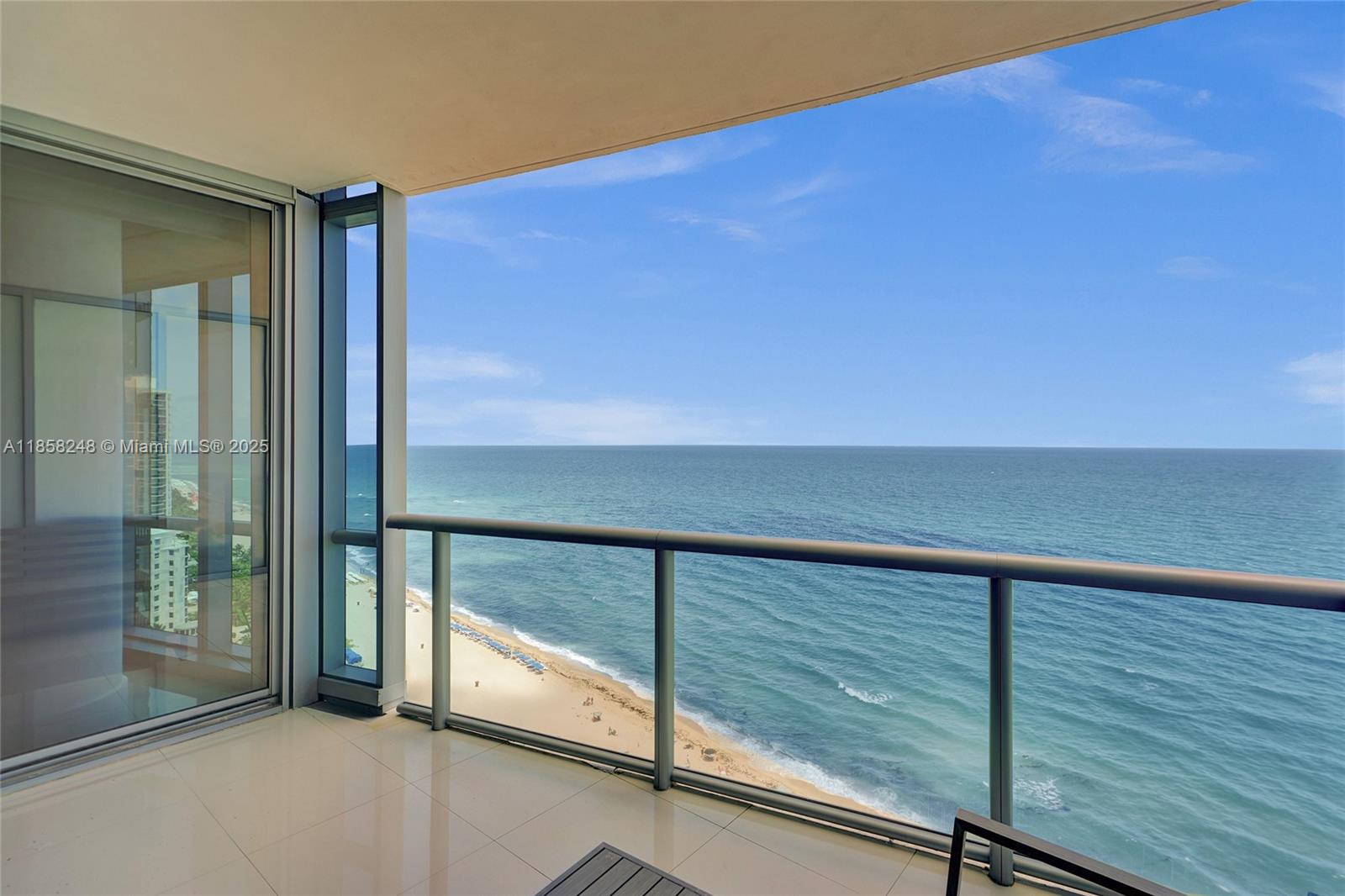 17121 Collins Ave # 2003