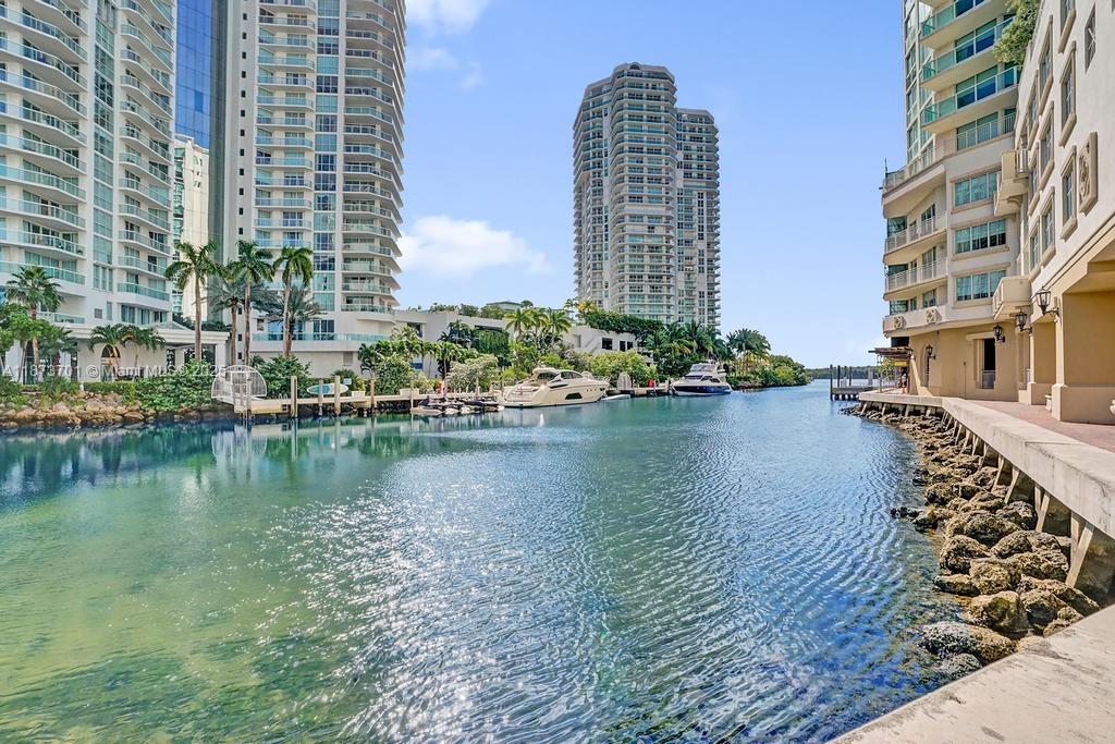 150 Sunny Isles Blvd # 1606 Unit: 1-1606