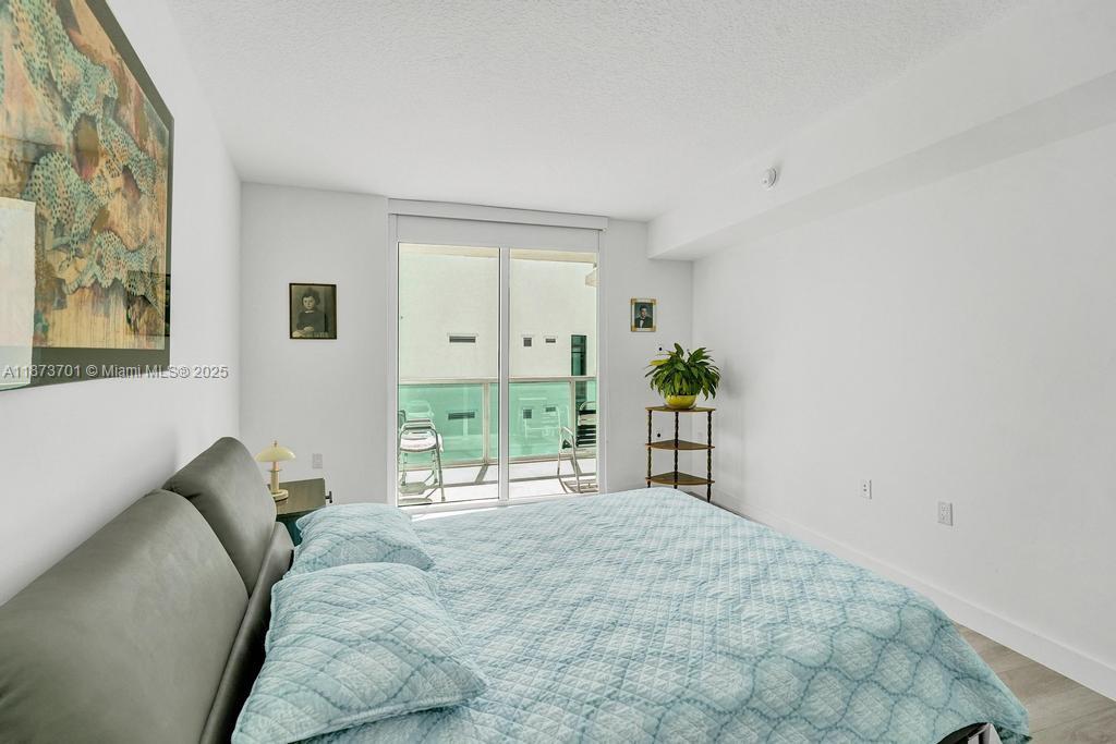 150 Sunny Isles Blvd # 1606 Unit: 1-1606