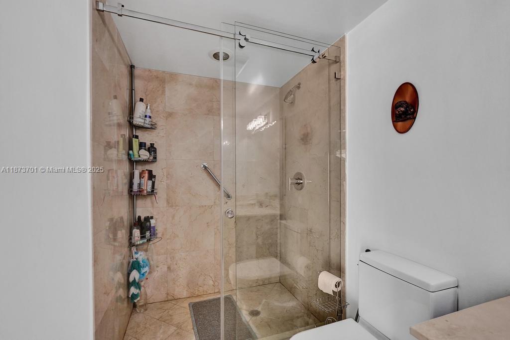 150 Sunny Isles Blvd # 1606 Unit: 1-1606