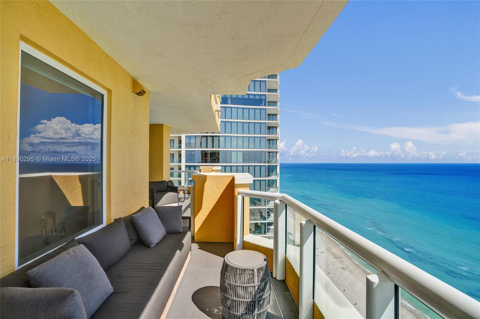 17875 Collins Ave # 3101