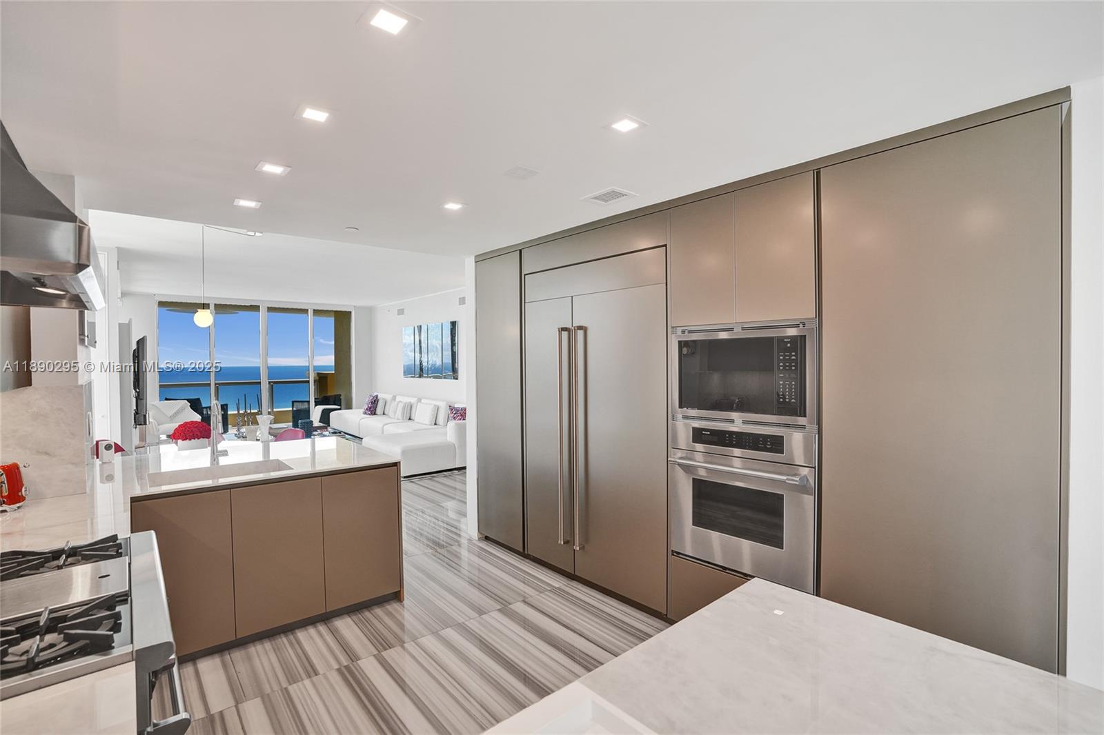 17875 Collins Ave # 3101