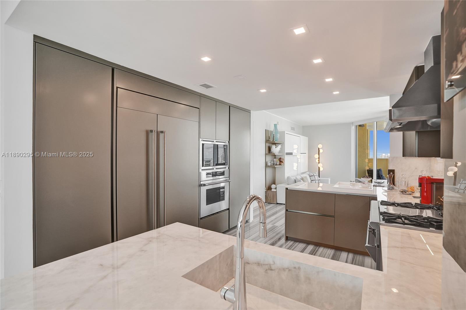 17875 Collins Ave # 3101