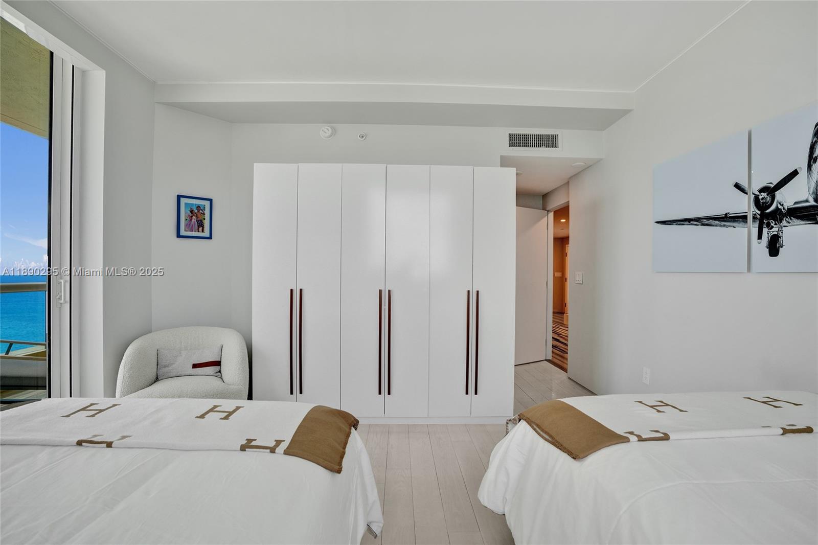 17875 Collins Ave # 3101