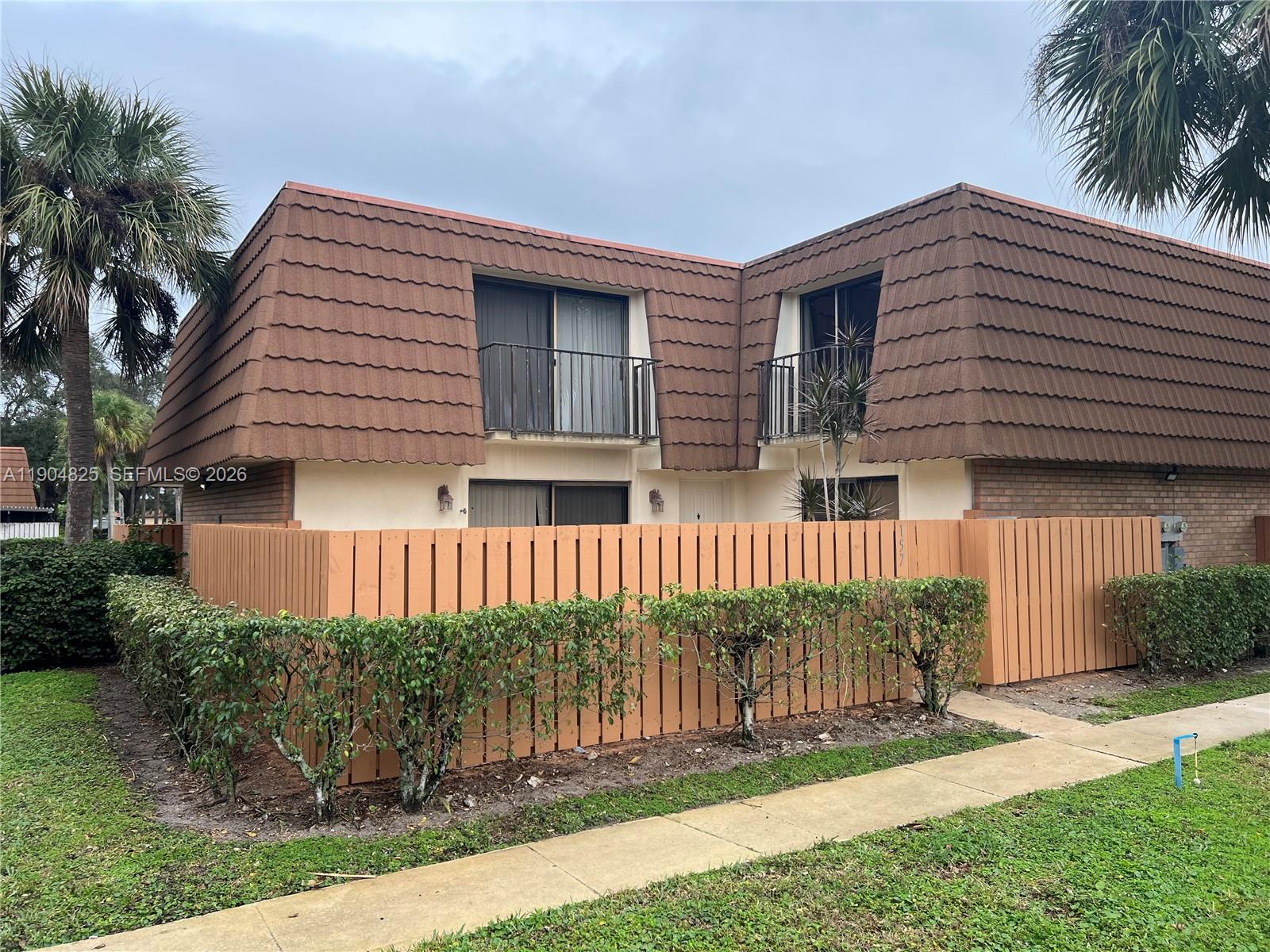 157 Heritage Way