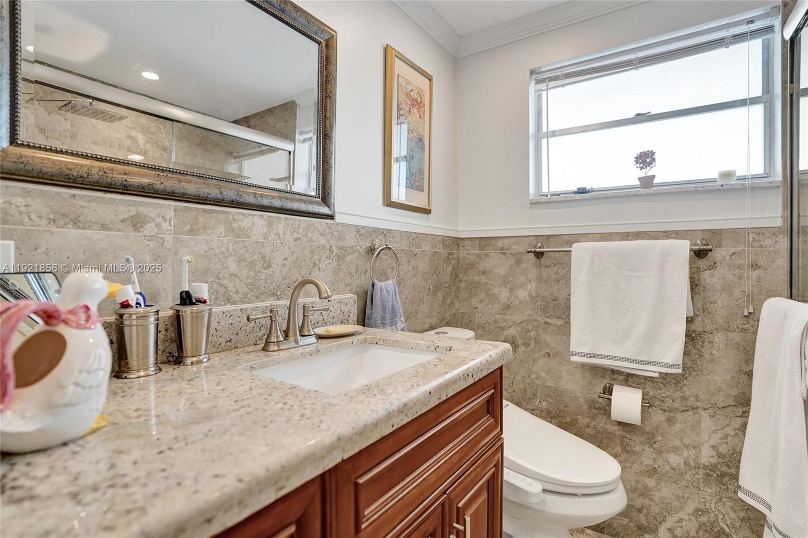 330 SE 2nd St # 404E