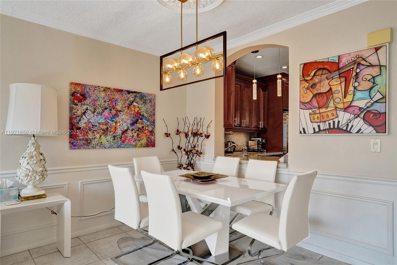 330 SE 2nd St # 404E