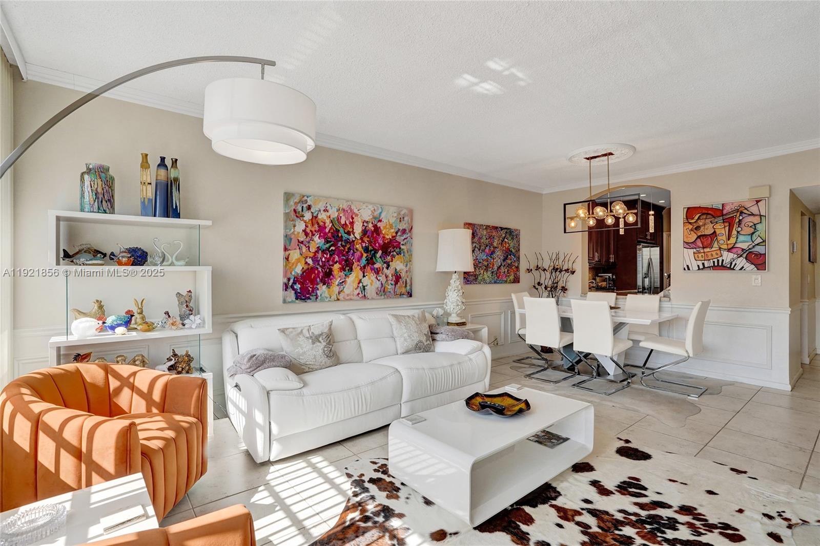 330 SE 2nd St # 404E