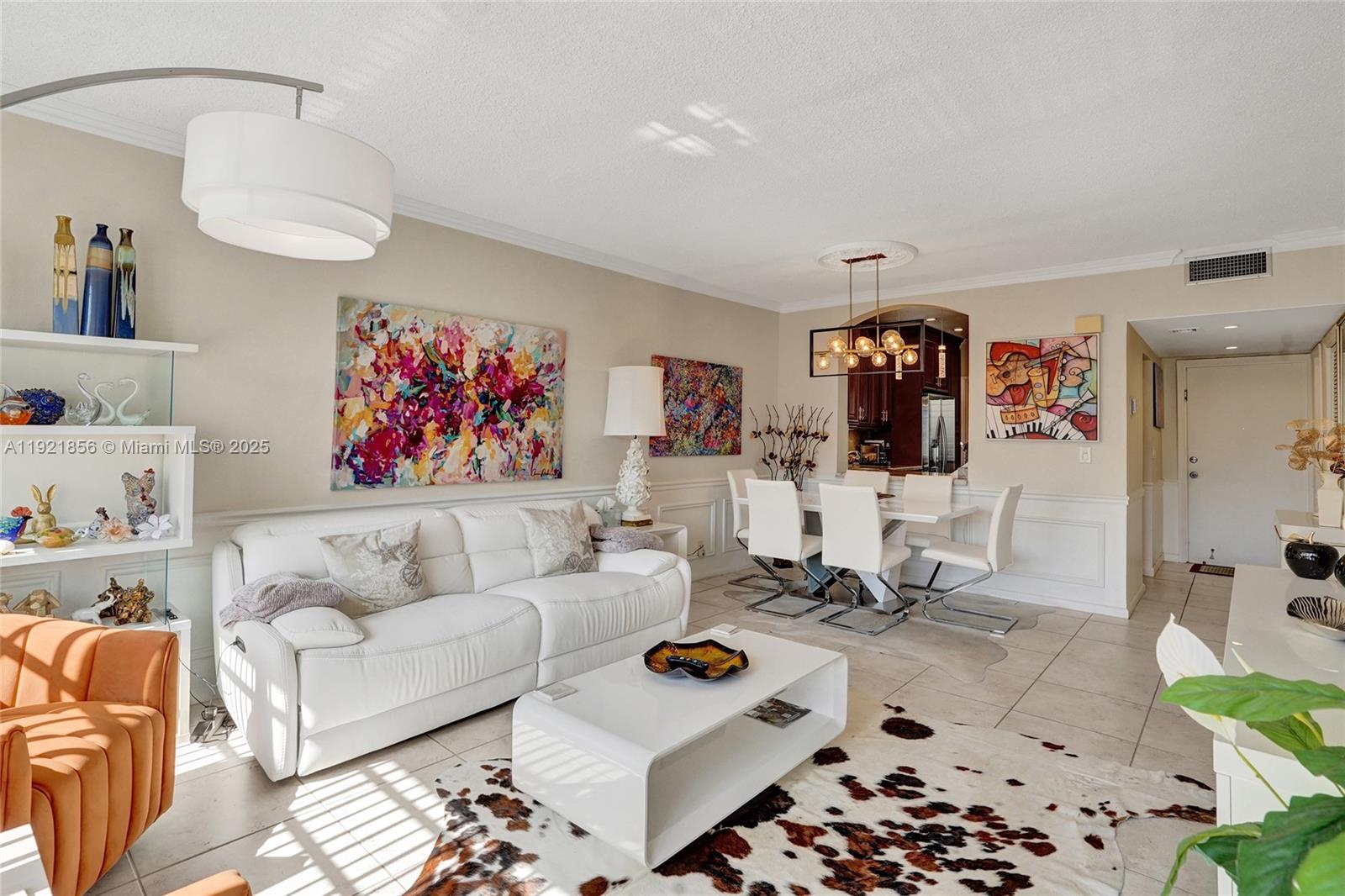 330 SE 2nd St # 404E