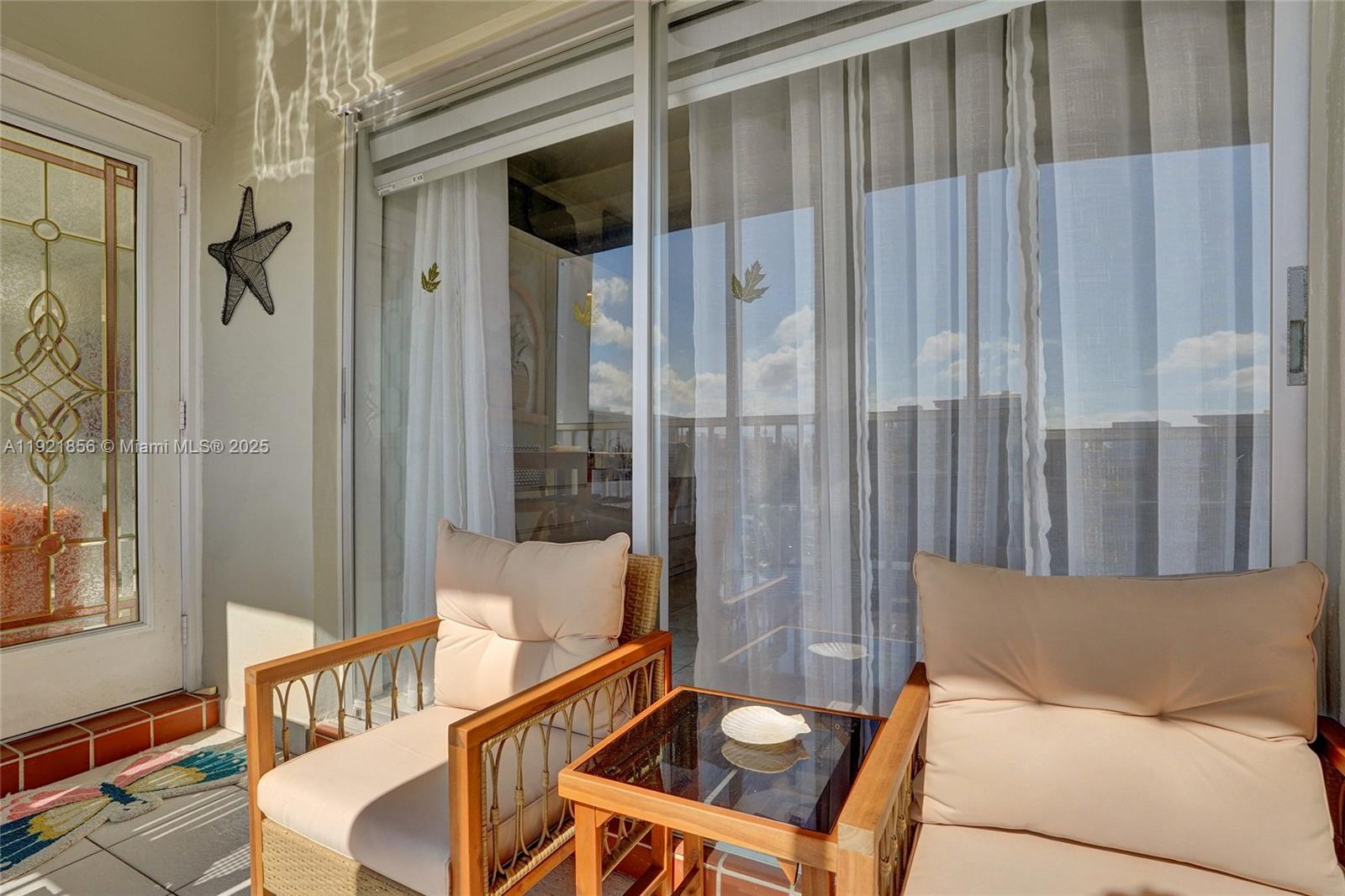 330 SE 2nd St # 404E