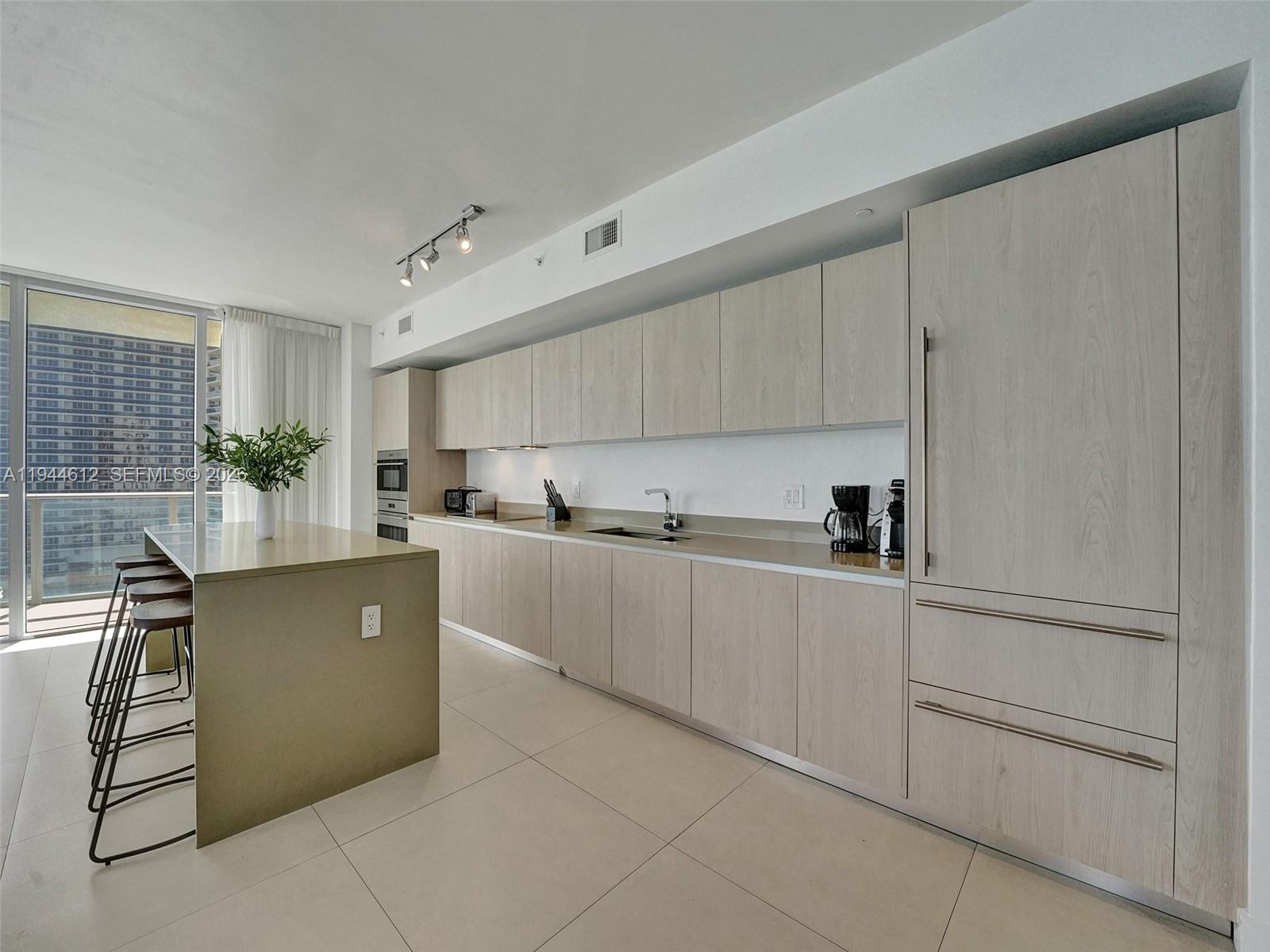 4111 S Ocean Dr # 1201