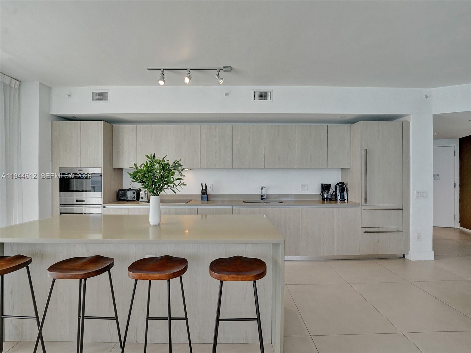 4111 S Ocean Dr # 1201