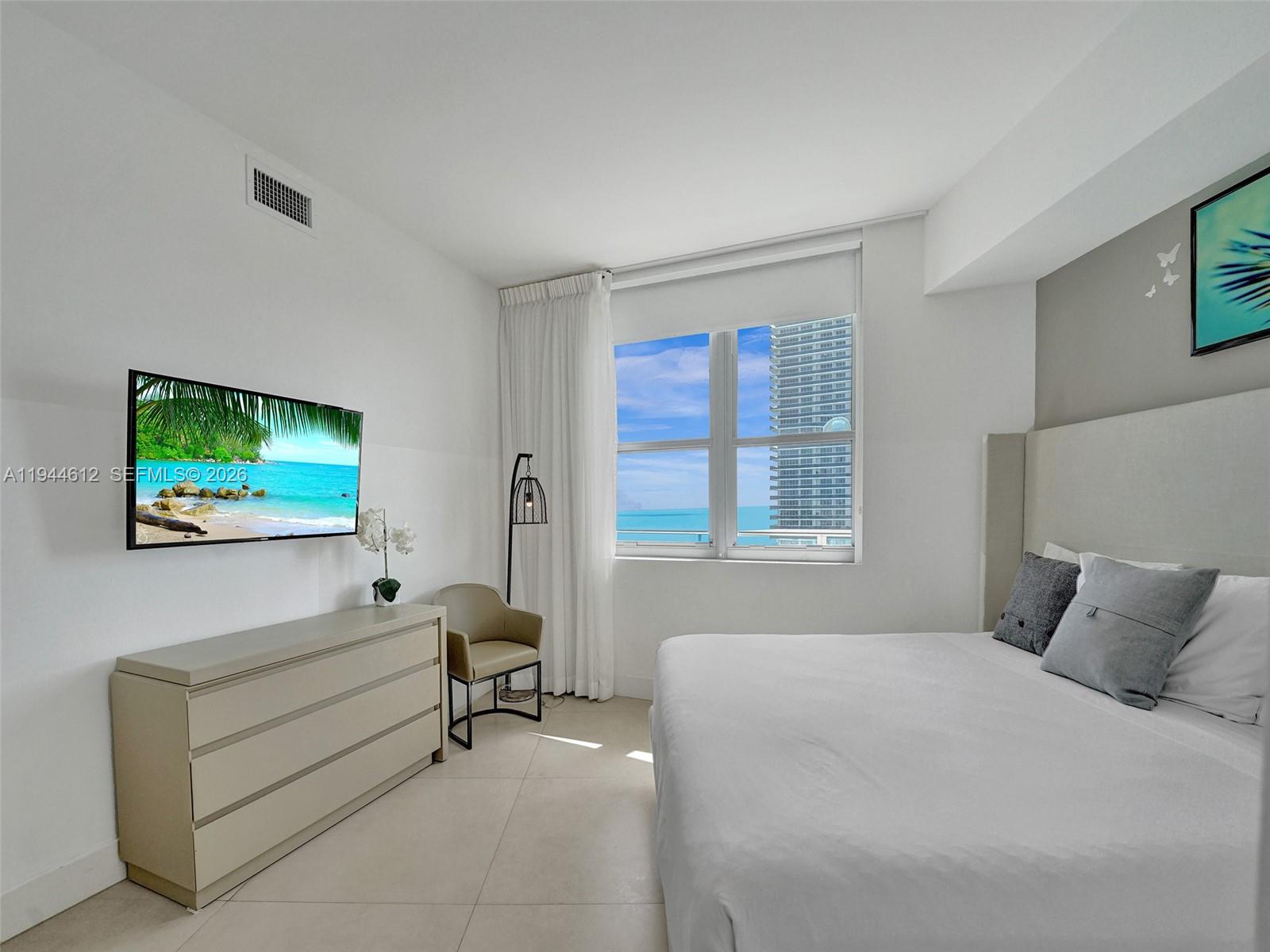 4111 S Ocean Dr # 1201