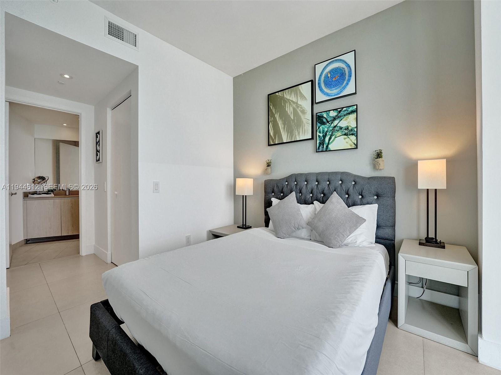 4111 S Ocean Dr # 1201