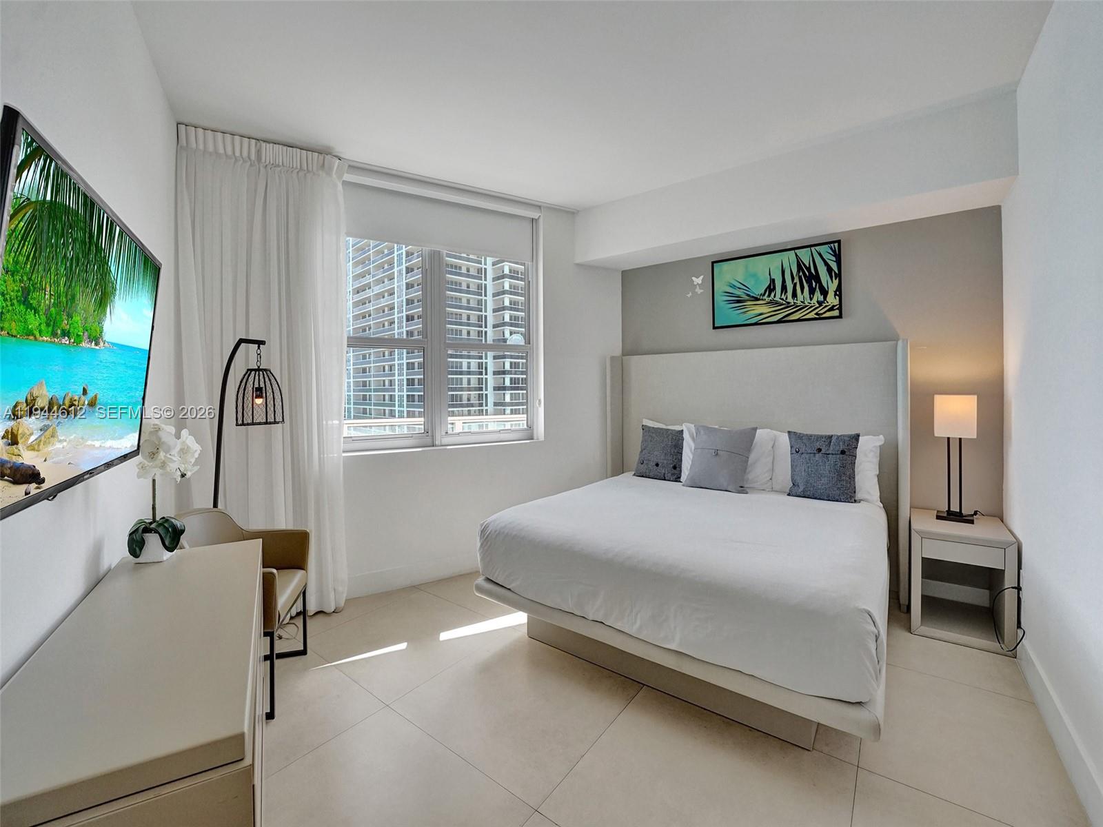 4111 S Ocean Dr # 1201