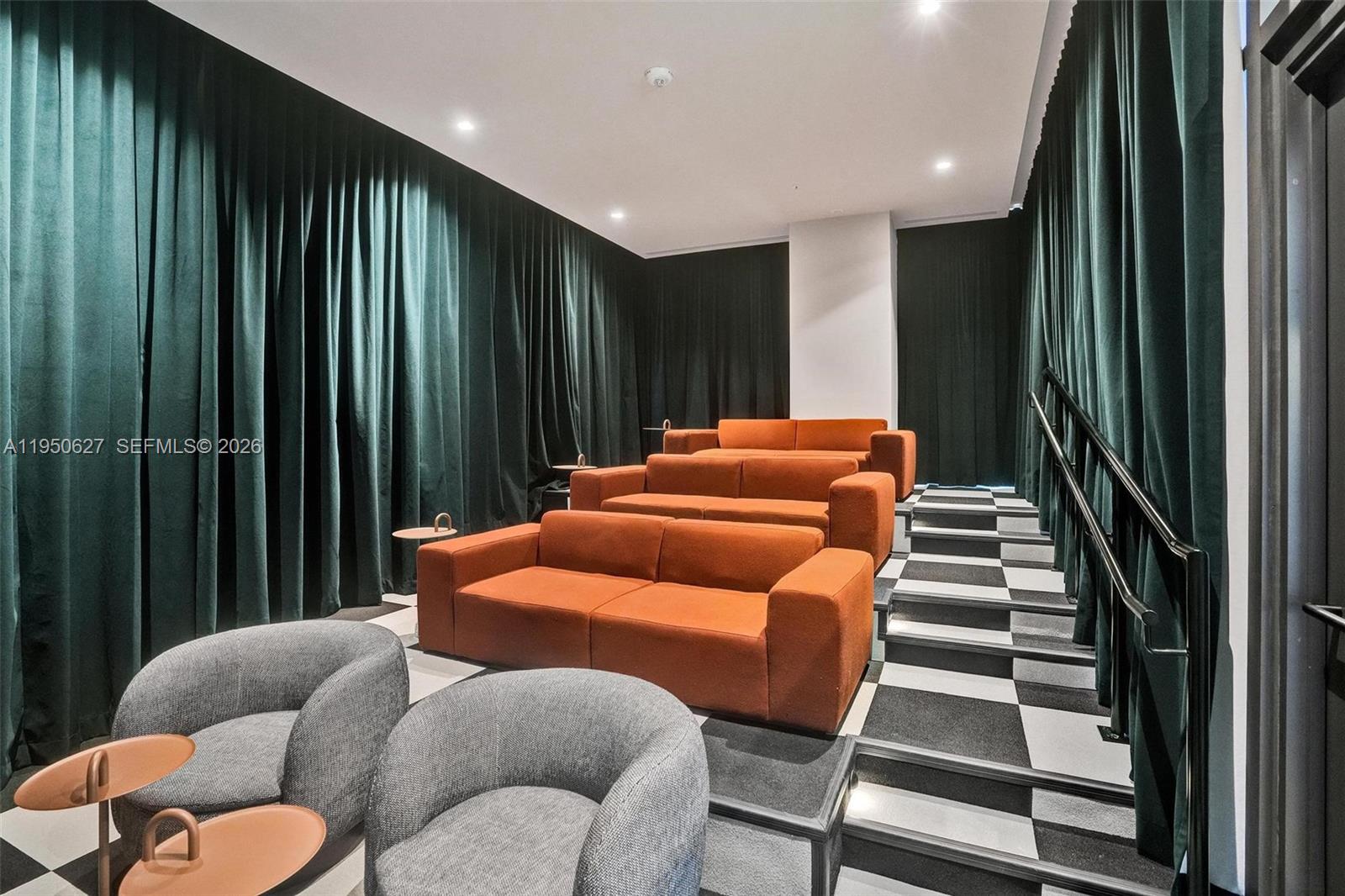 6 Street NE 11 # 712