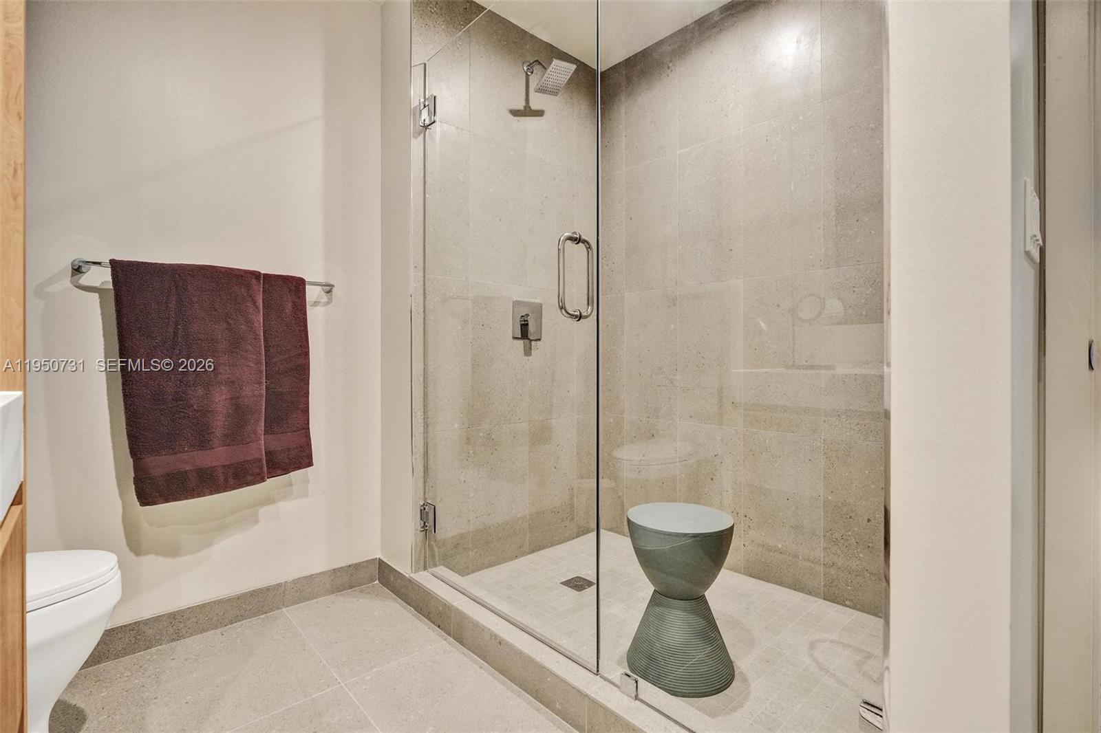 11 NE 6th Street # 1012