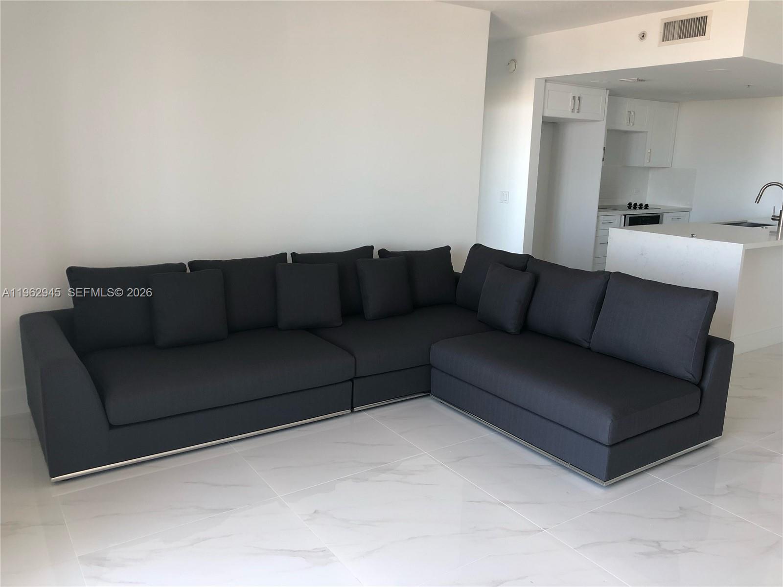 117 NW 42nd Ave # 1414