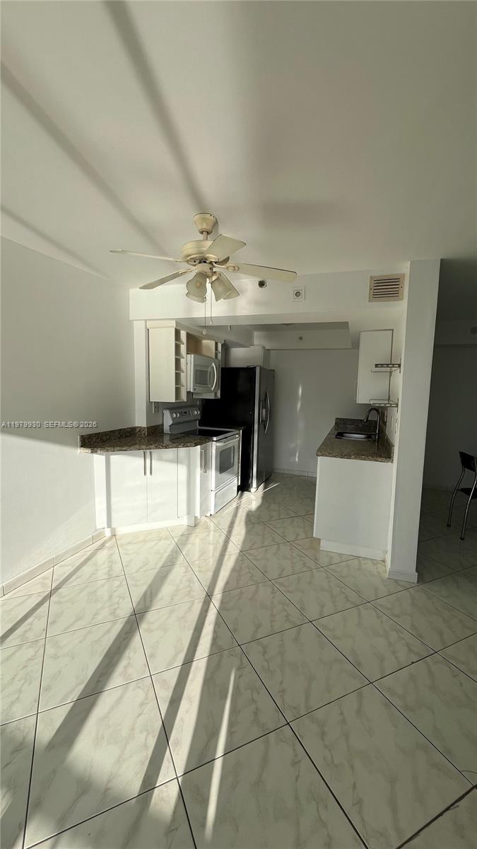 17500 N Bay Rd # S403