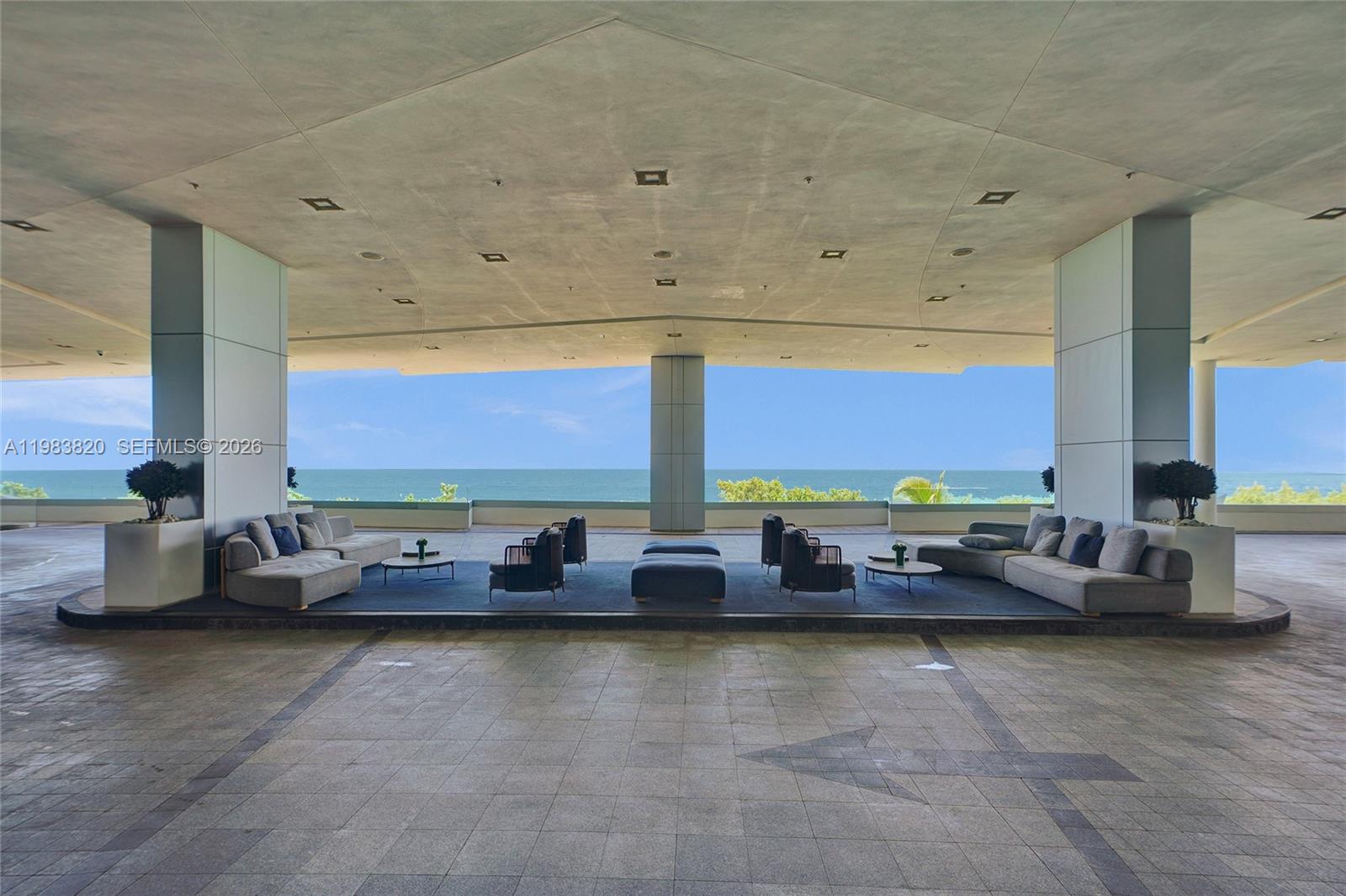 17121 Collins Ave # 2003