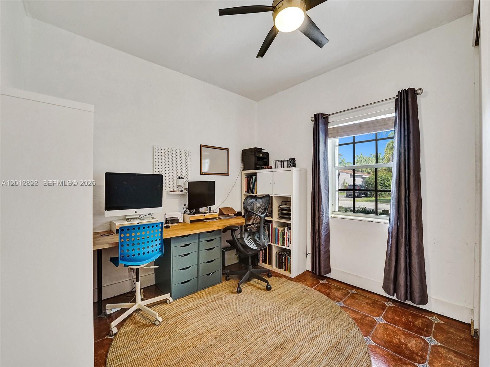 918 NE 4th Court