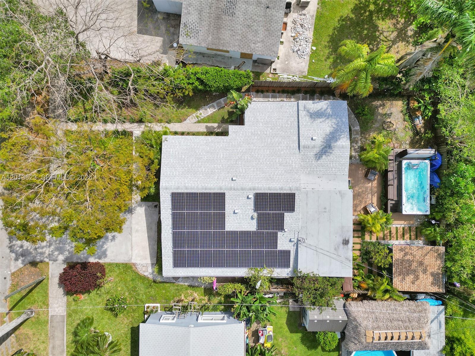 918 NE 4th Court