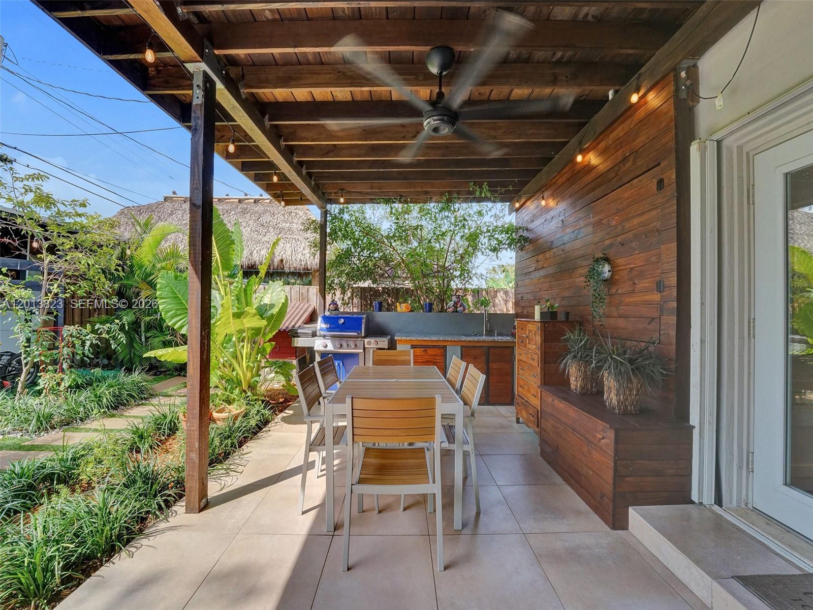 918 NE 4th Court