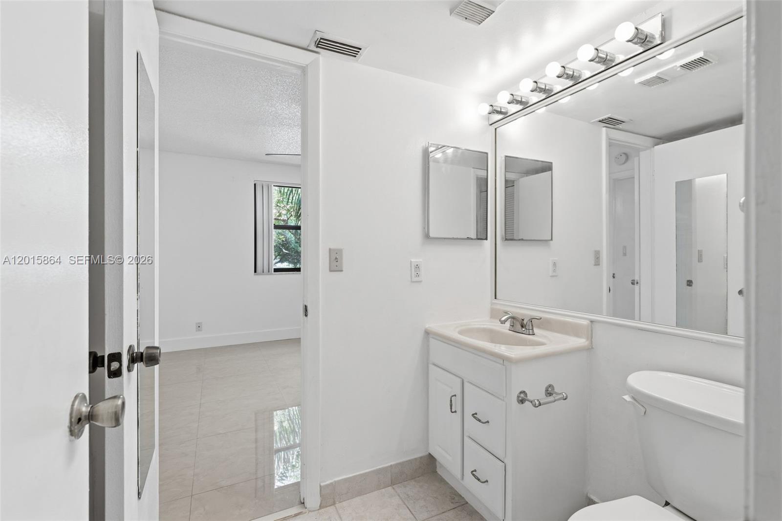 10131 W Sunrise Blvd # 204