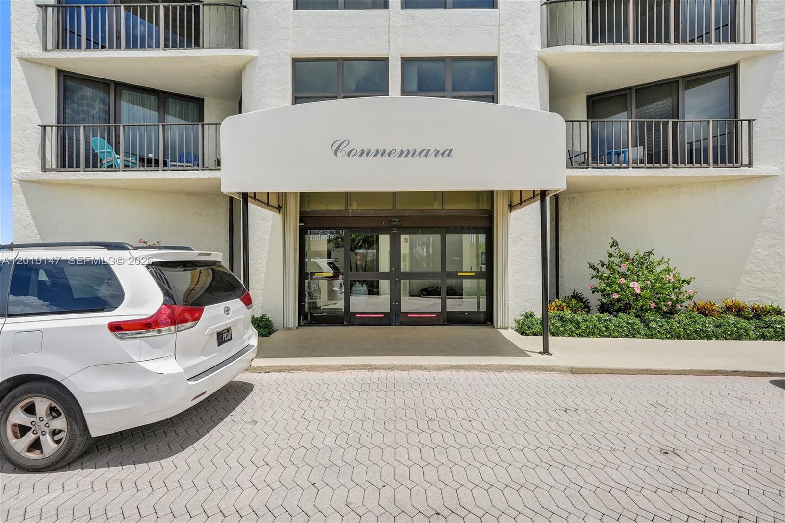 5420 N Ocean Dr # 2201