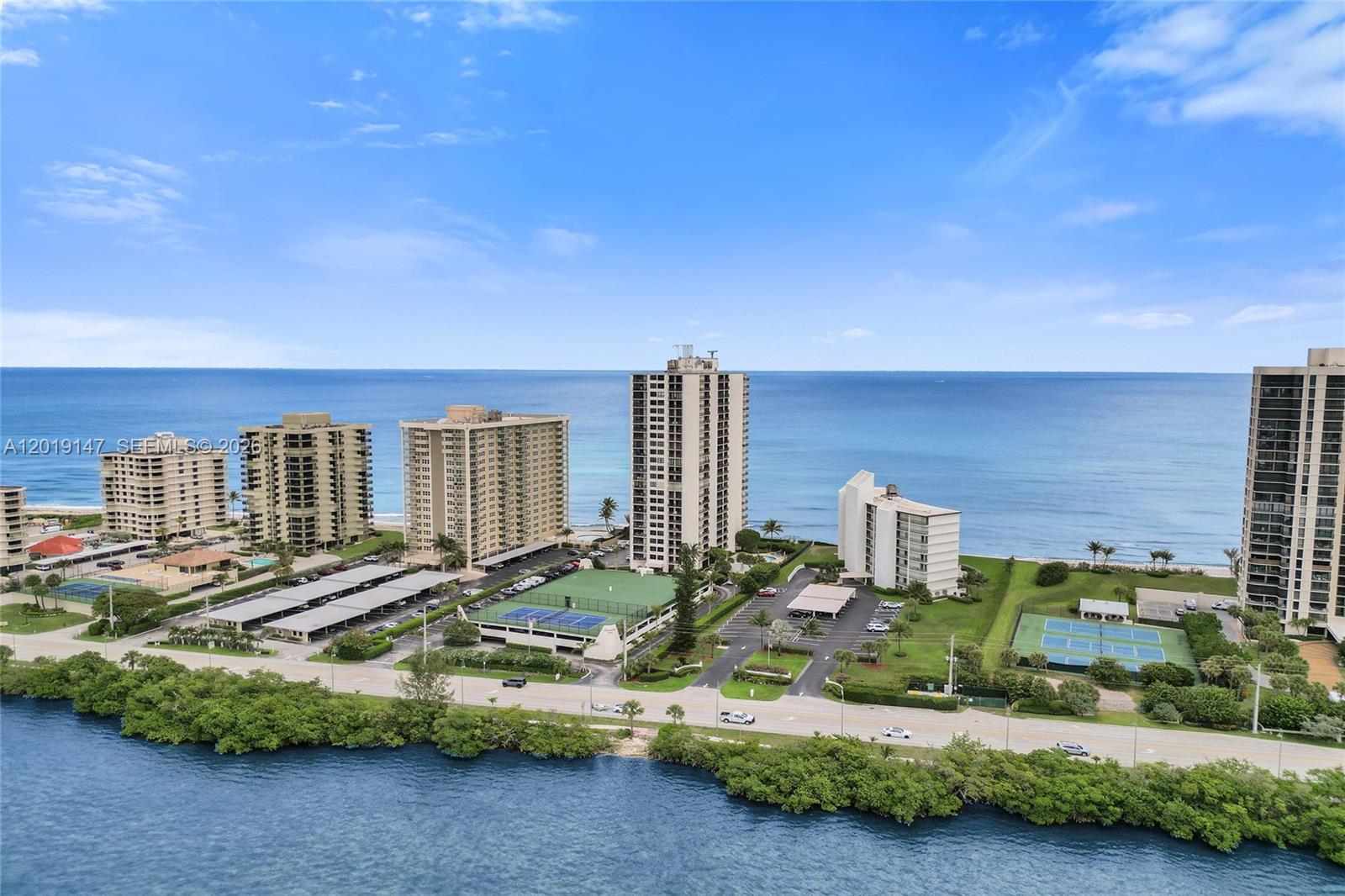 5420 N Ocean Dr # 2201