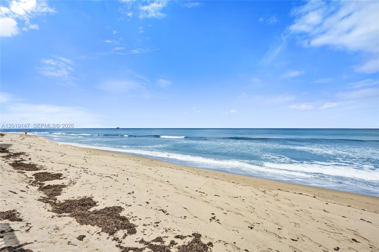 5420 N Ocean Dr # 2201