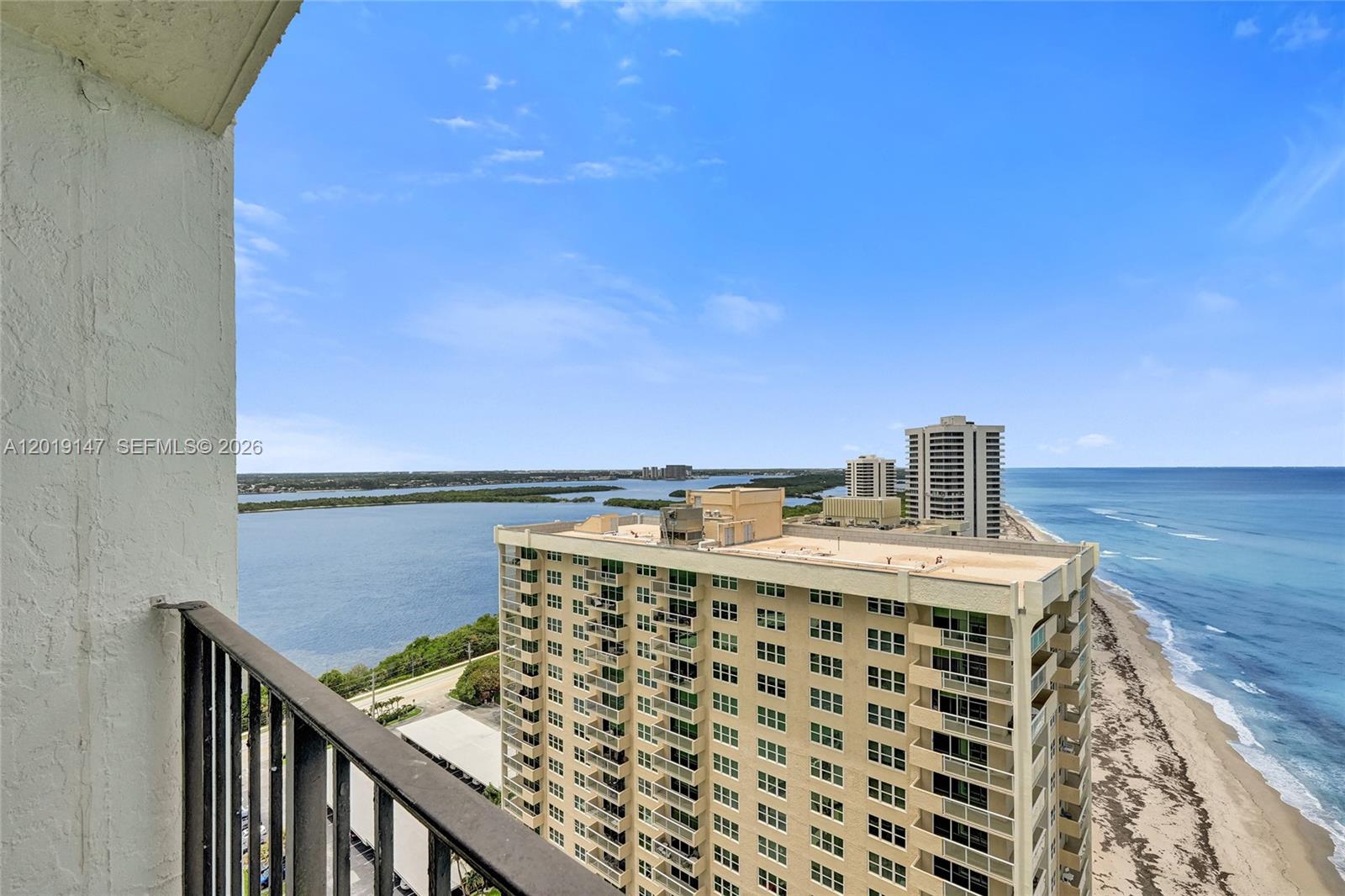 5420 N Ocean Dr # 2201