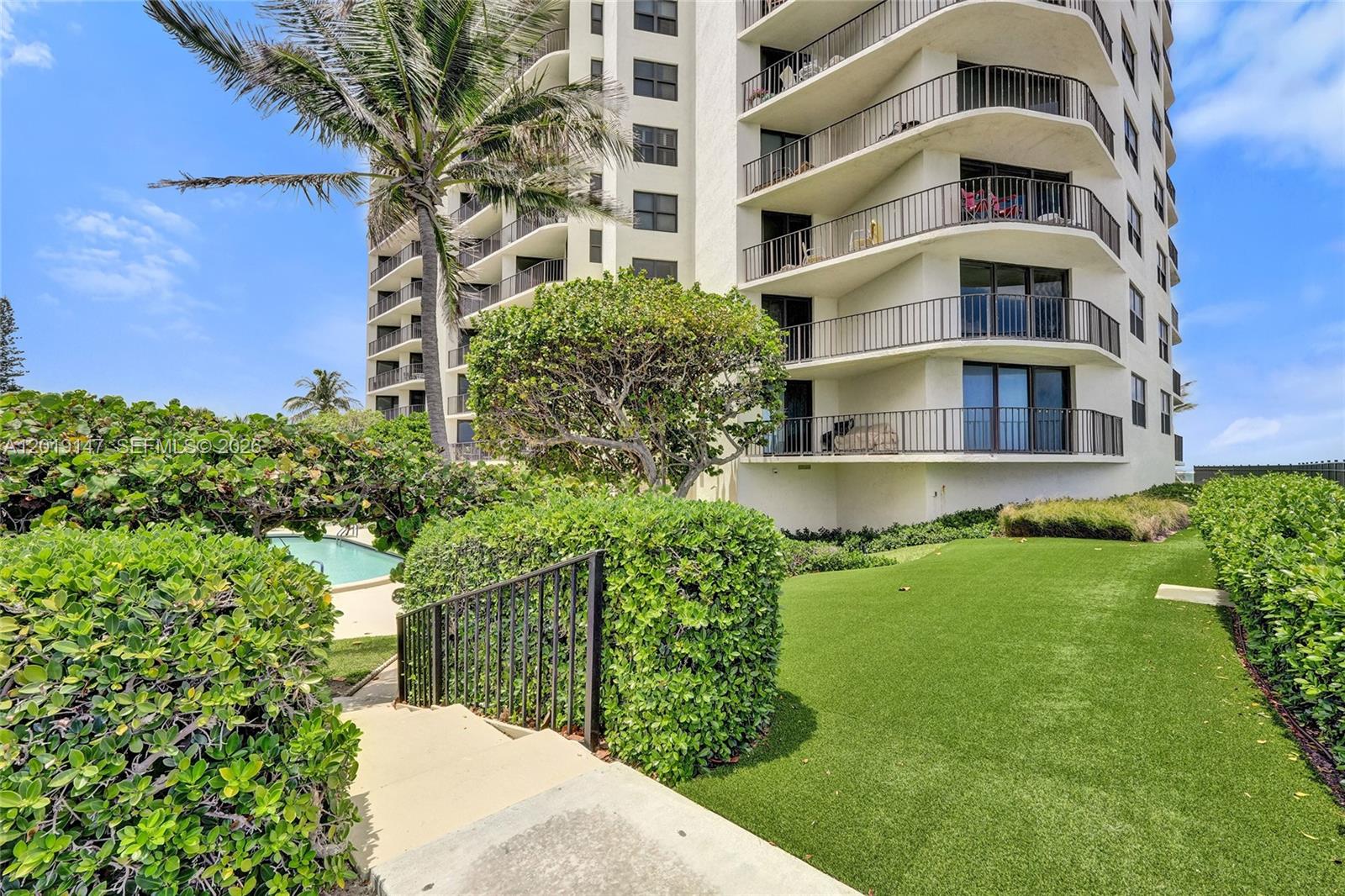 5420 N Ocean Dr # 2201