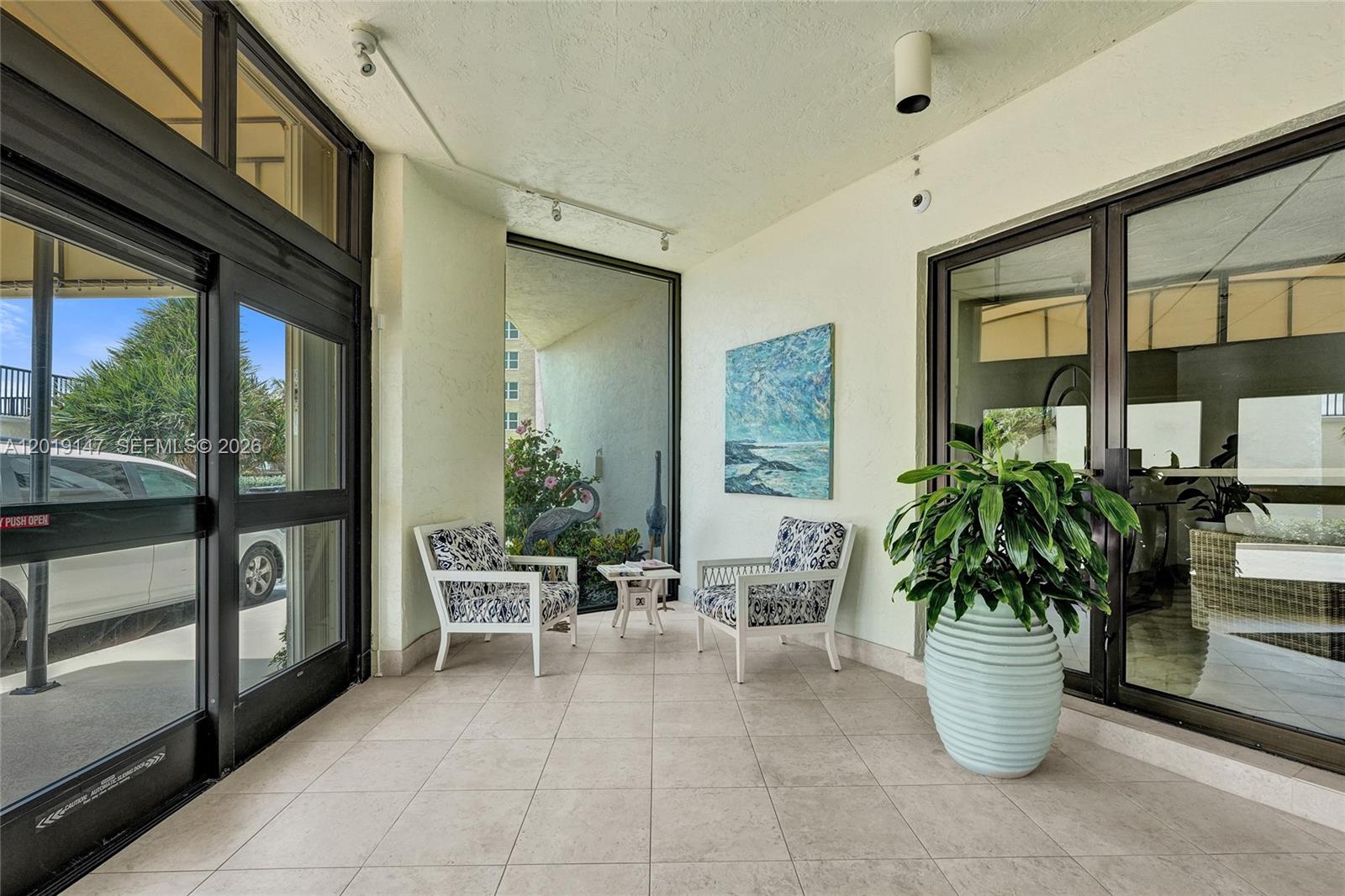 5420 N Ocean Dr # 2201