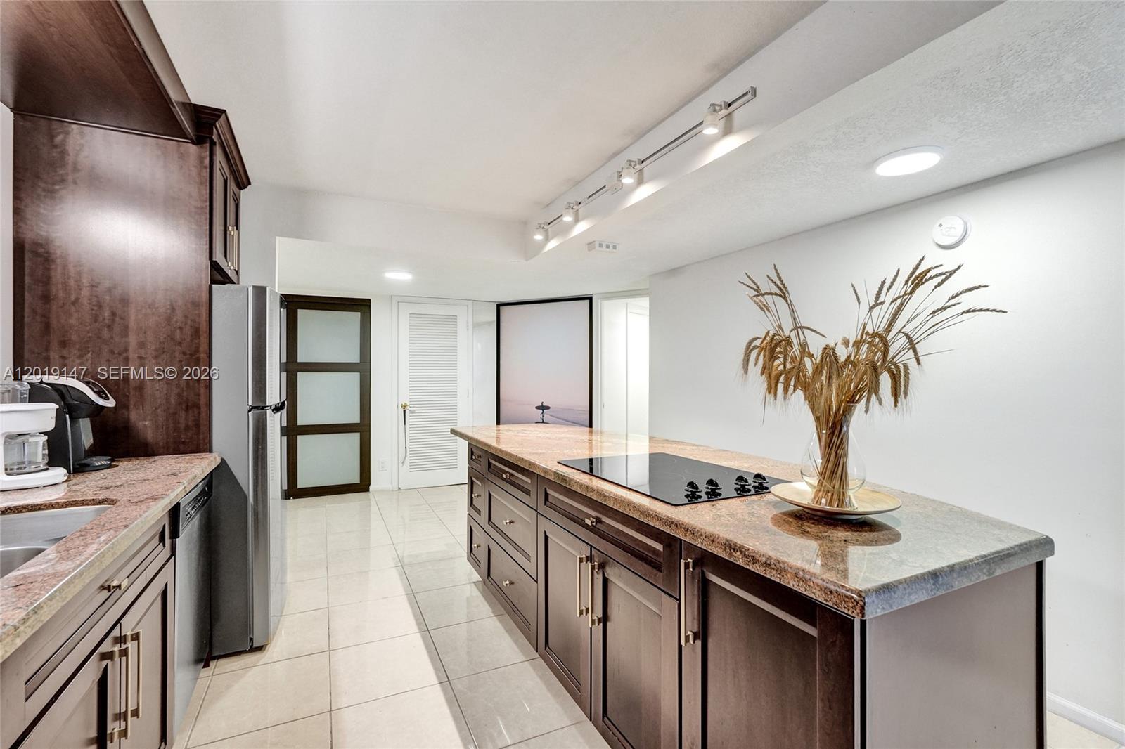 5420 N Ocean Dr # 2201