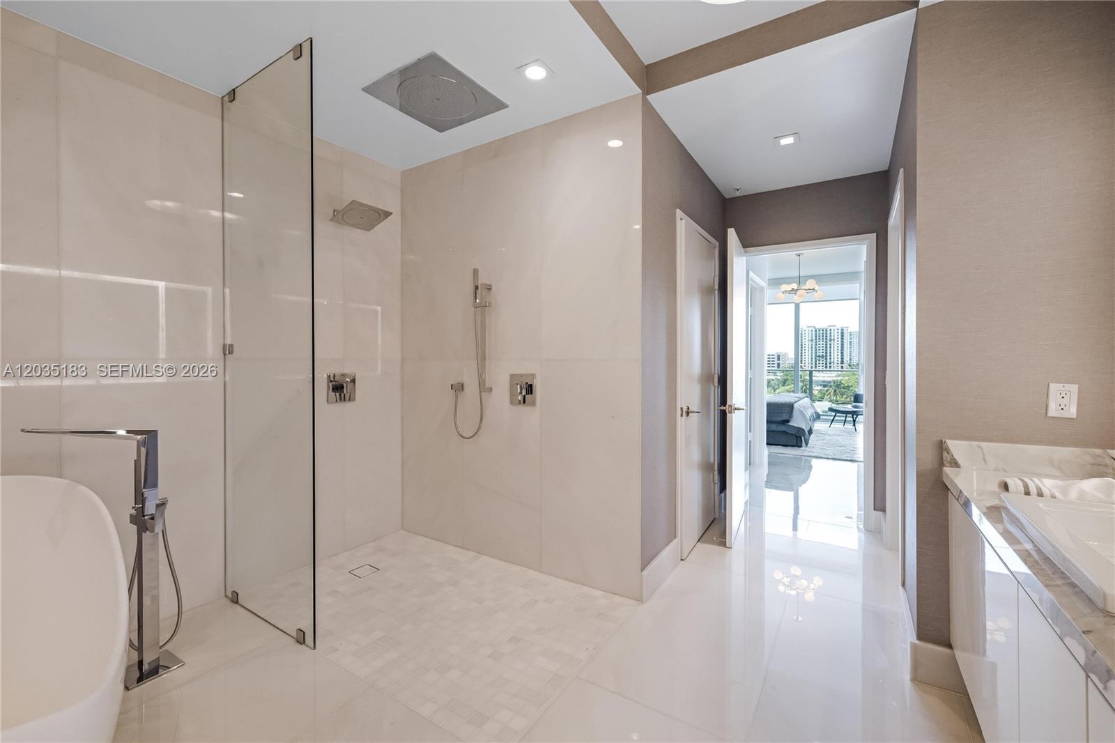 330 Sunny Isles Blvd # 506 Unit: 5-506